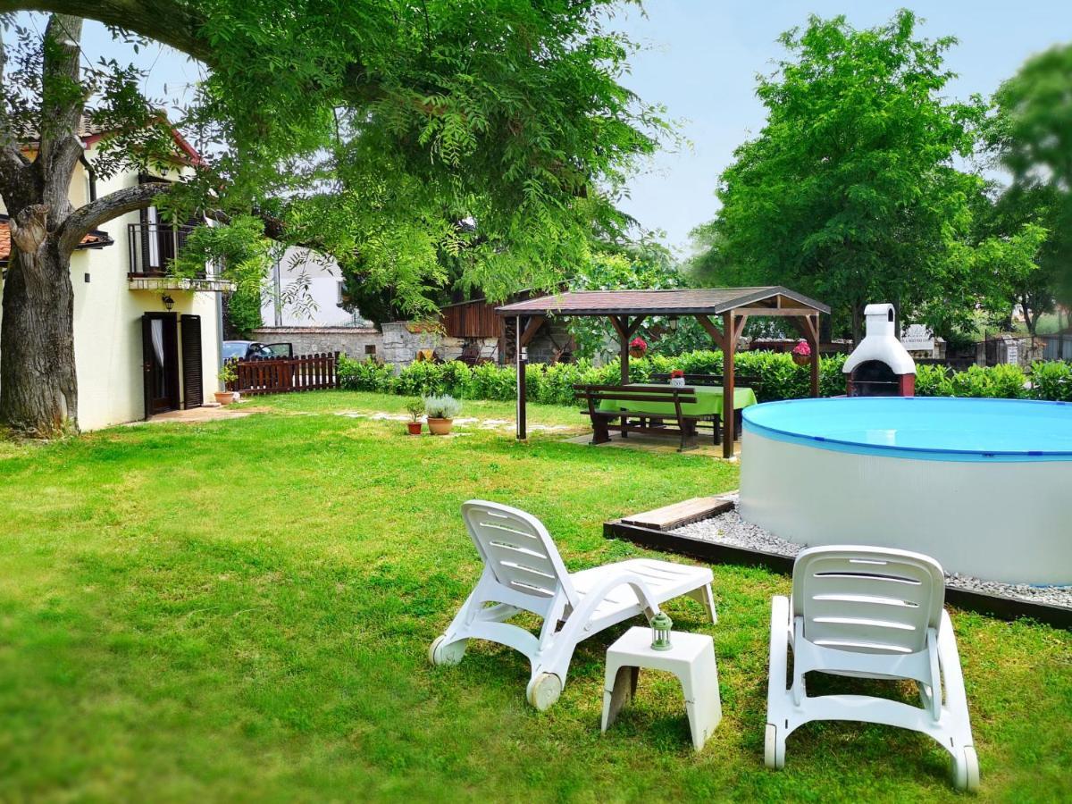 Holiday Home Sara - Prc136 By Interhome โปเรช ภายนอก รูปภาพ